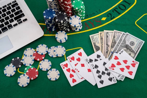 Multiplier rises with each cascade during macan bola gameplay. Multiplier accumulation during cascades